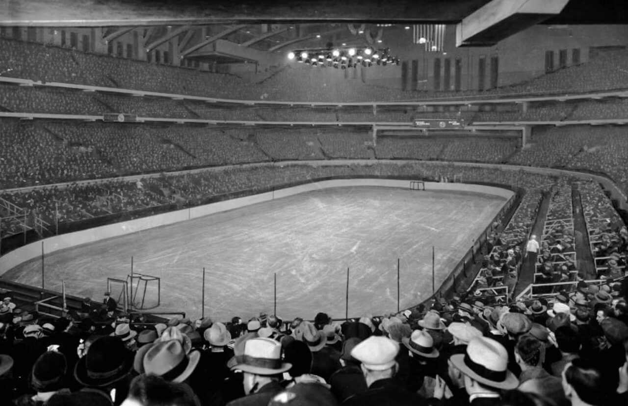architecture of Chicago Stadium interior 1930 min